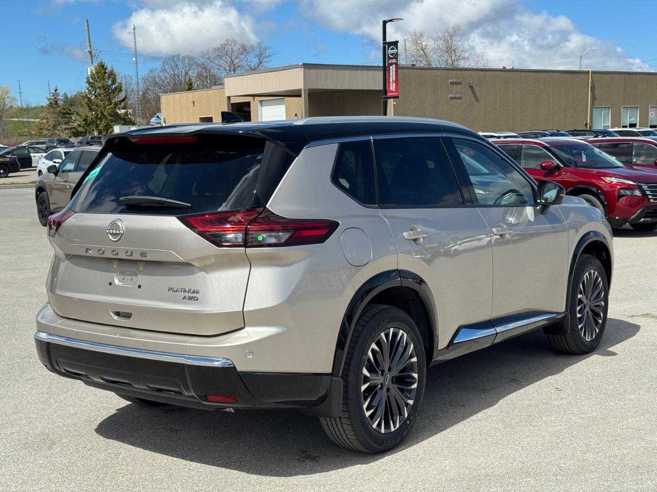 2026 Nissan Rogue AWD Platinum Photo