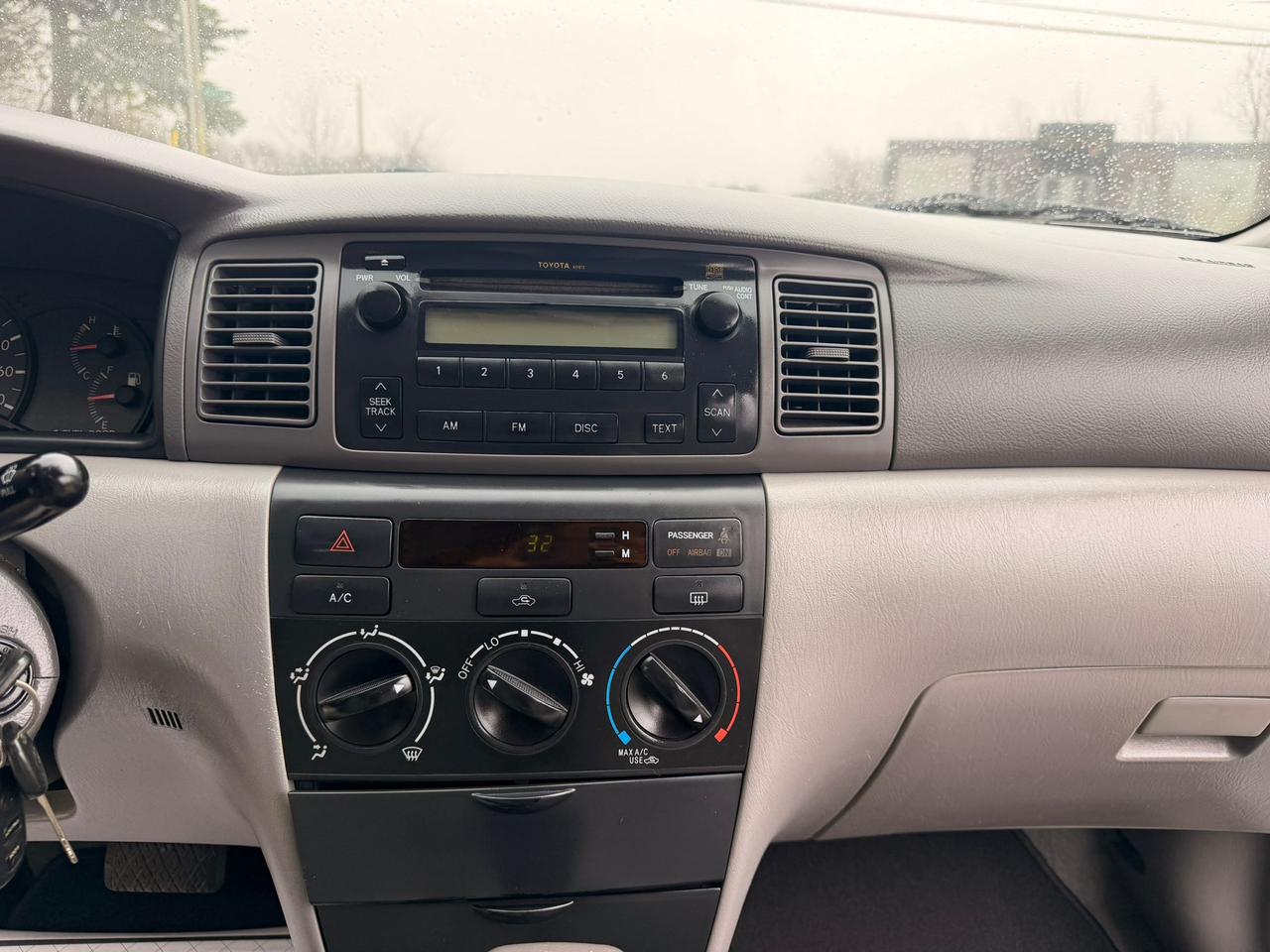 2006 Toyota Corolla CE Photo