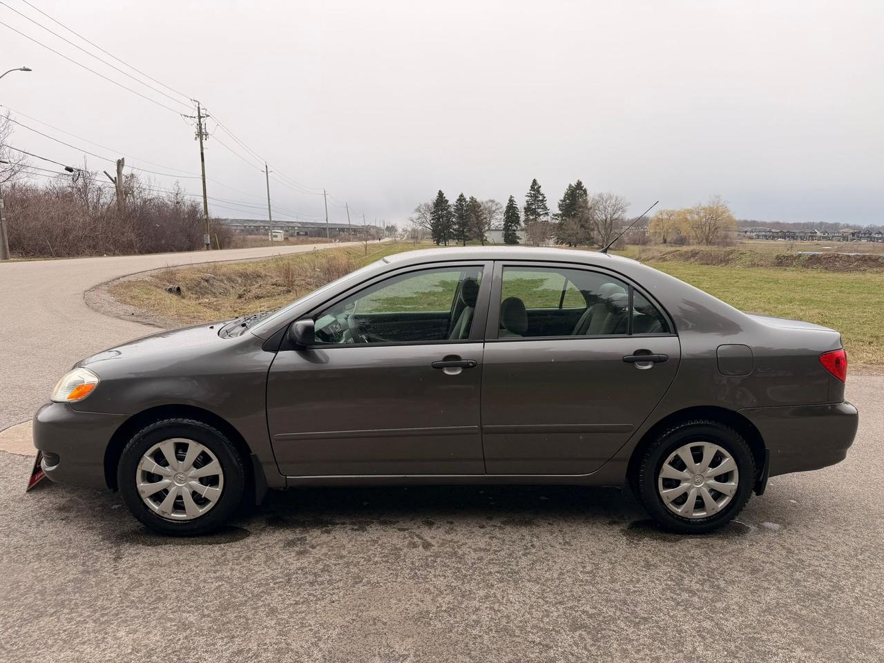 2006 Toyota Corolla CE Photo