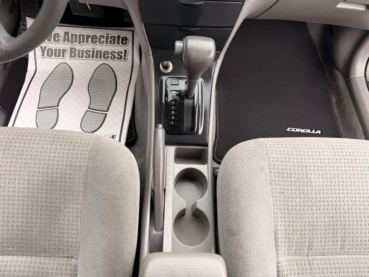 2006 Toyota Corolla CE Photo
