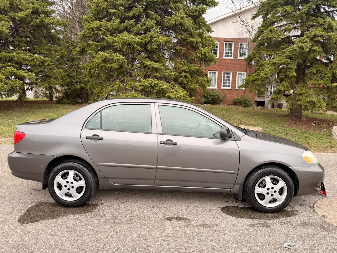 2006 Toyota Corolla CE Photo