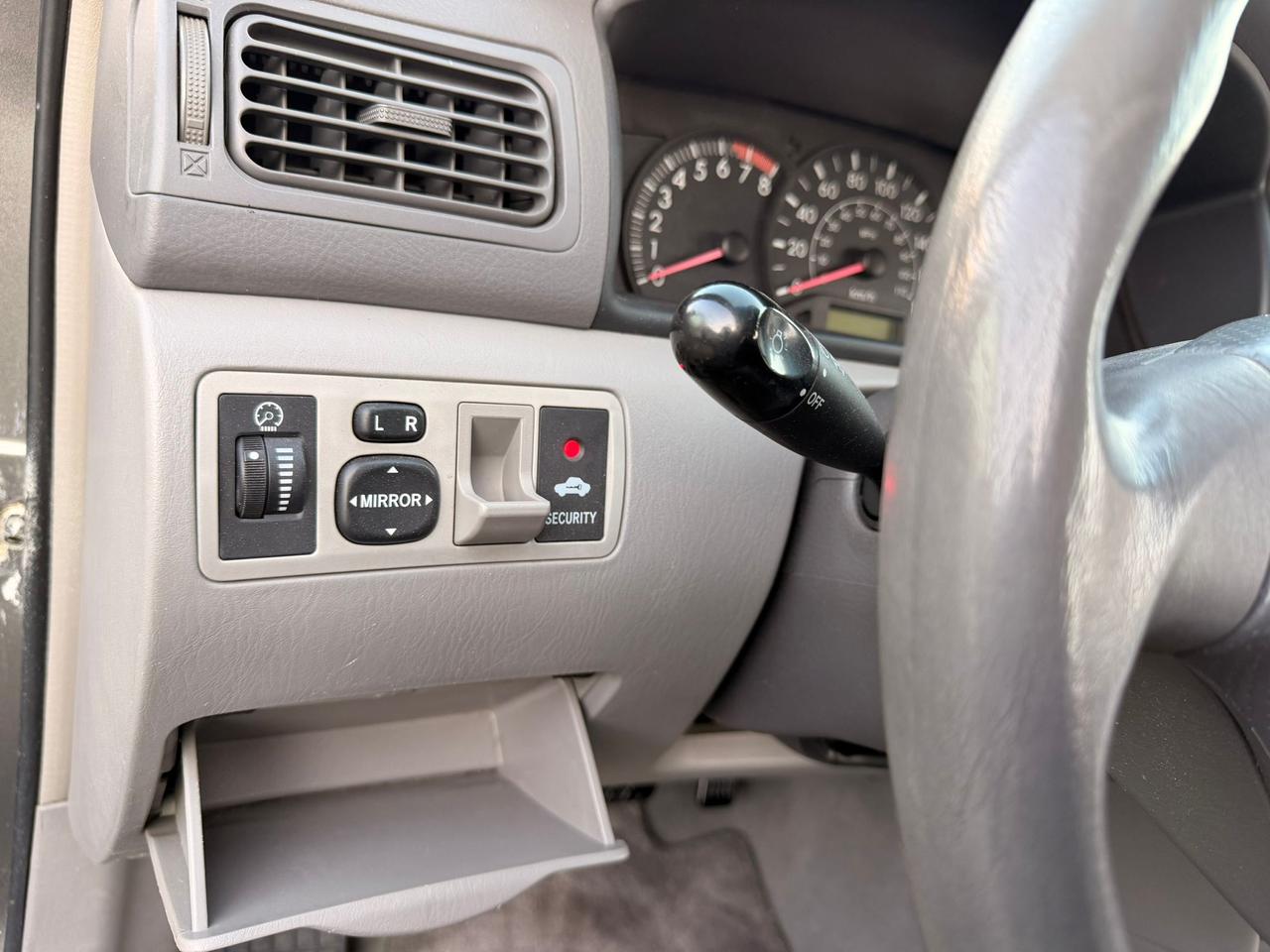 2006 Toyota Corolla CE Photo