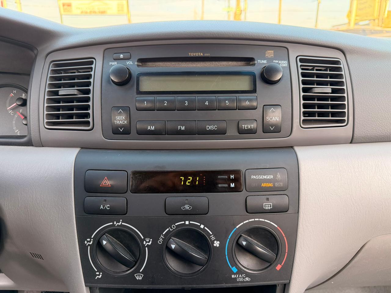 2006 Toyota Corolla CE Photo
