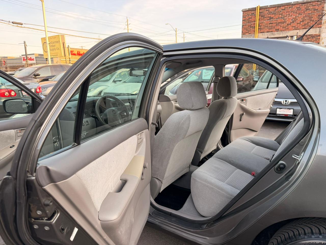 2006 Toyota Corolla CE Photo