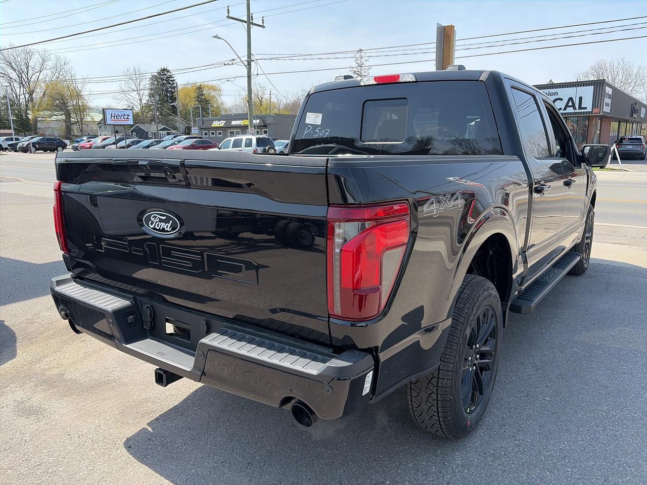 2026 Ford F-150 XLT 4WD SuperCrew 5.5' Box 302A Photo4