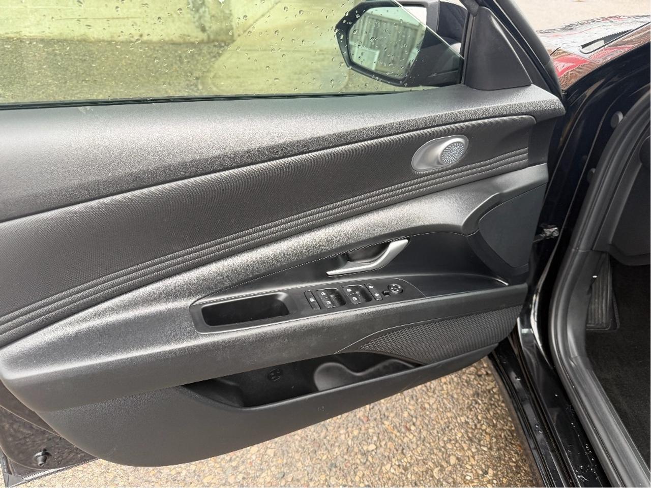 2021 Hyundai Elantra Hybrid Ultimate Photo