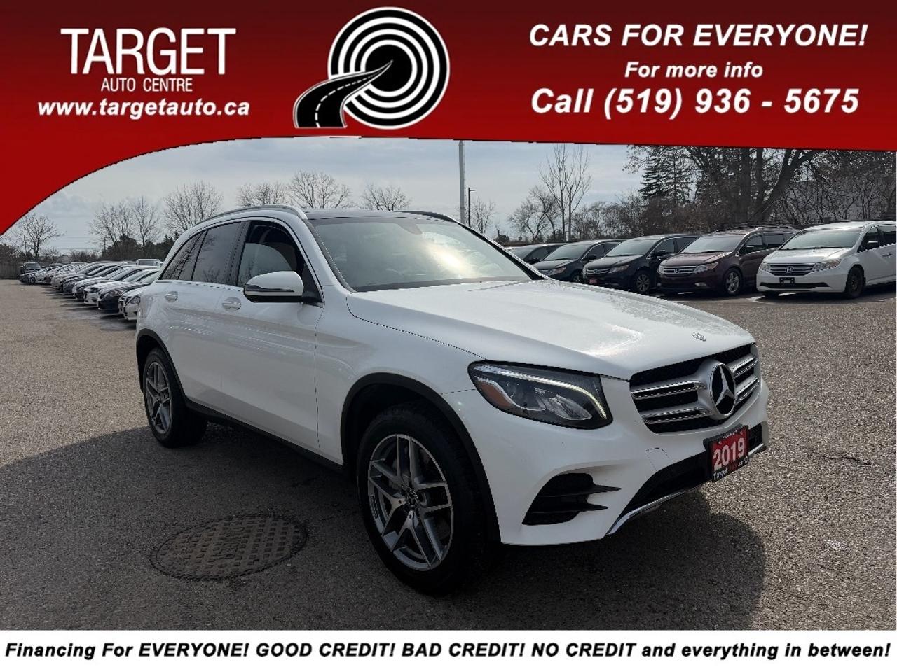 2019 Mercedes-Benz GLC 300 Clean CARFAX - Photo #1