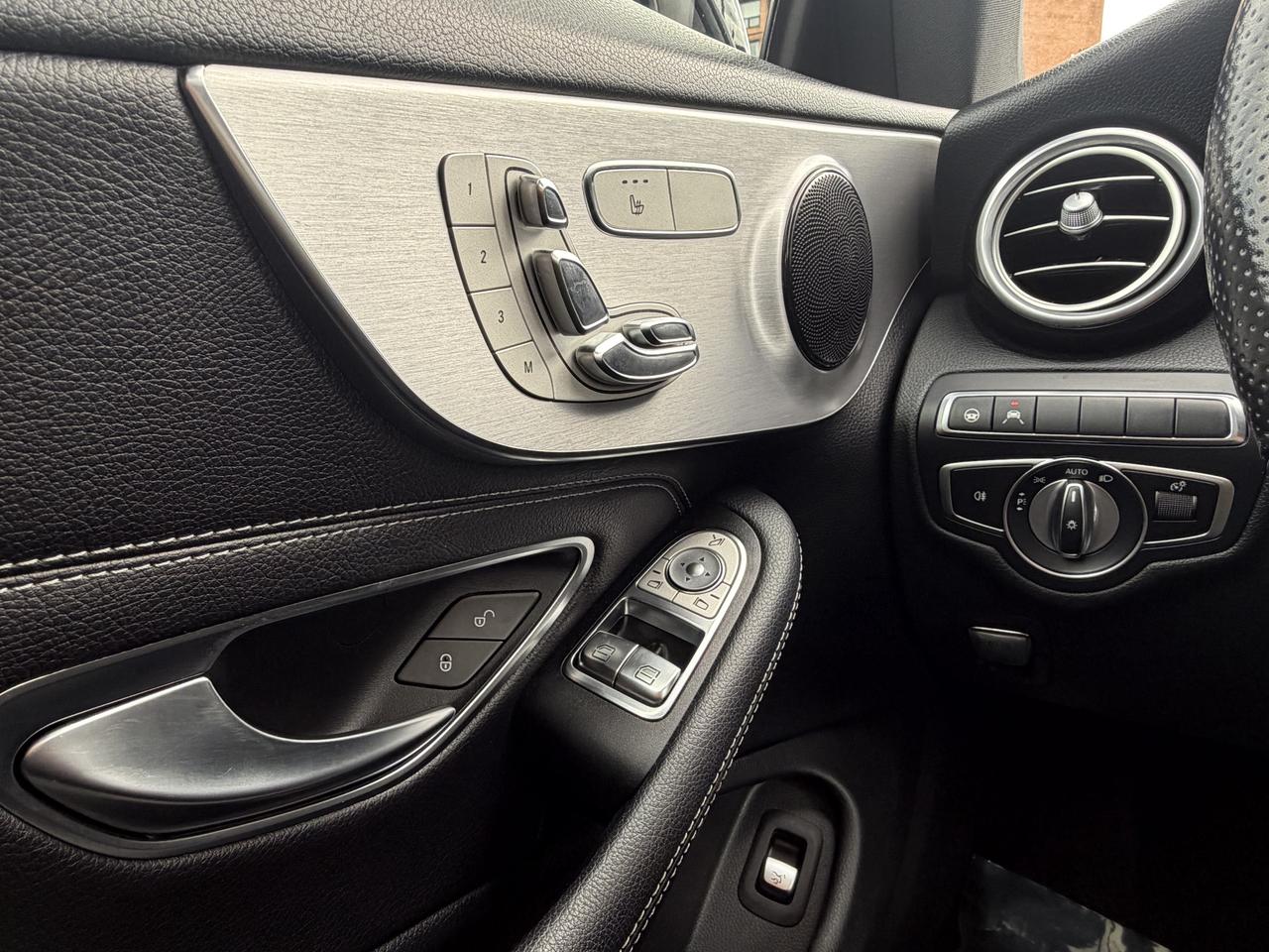 2018 Mercedes-Benz C-Class C 300 4MATIC Coupe Photo