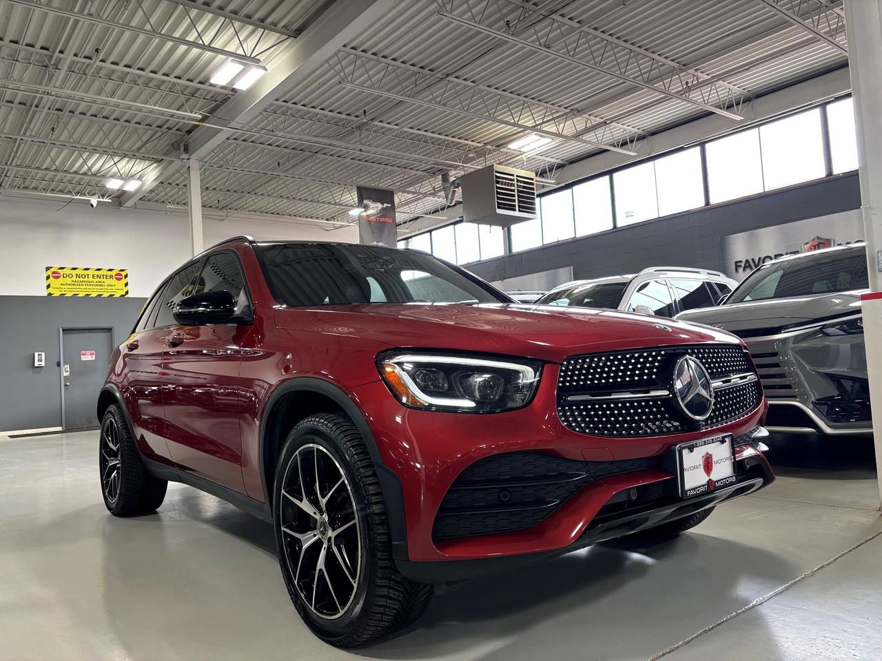 2021 Mercedes-Benz GLC GLC300|4MATIC|AMGPKG|NAV|HEADSUP|AMBIENT|WOOD|360| Photo