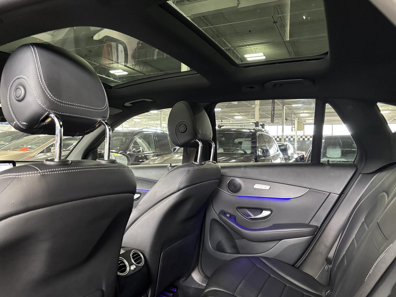 2021 Mercedes-Benz GLC GLC300|4MATIC|AMGPKG|NAV|HEADSUP|AMBIENT|WOOD|360| Photo