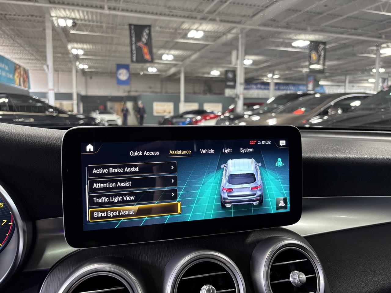 2021 Mercedes-Benz GLC GLC300|4MATIC|AMGPKG|NAV|HEADSUP|AMBIENT|WOOD|360| Photo