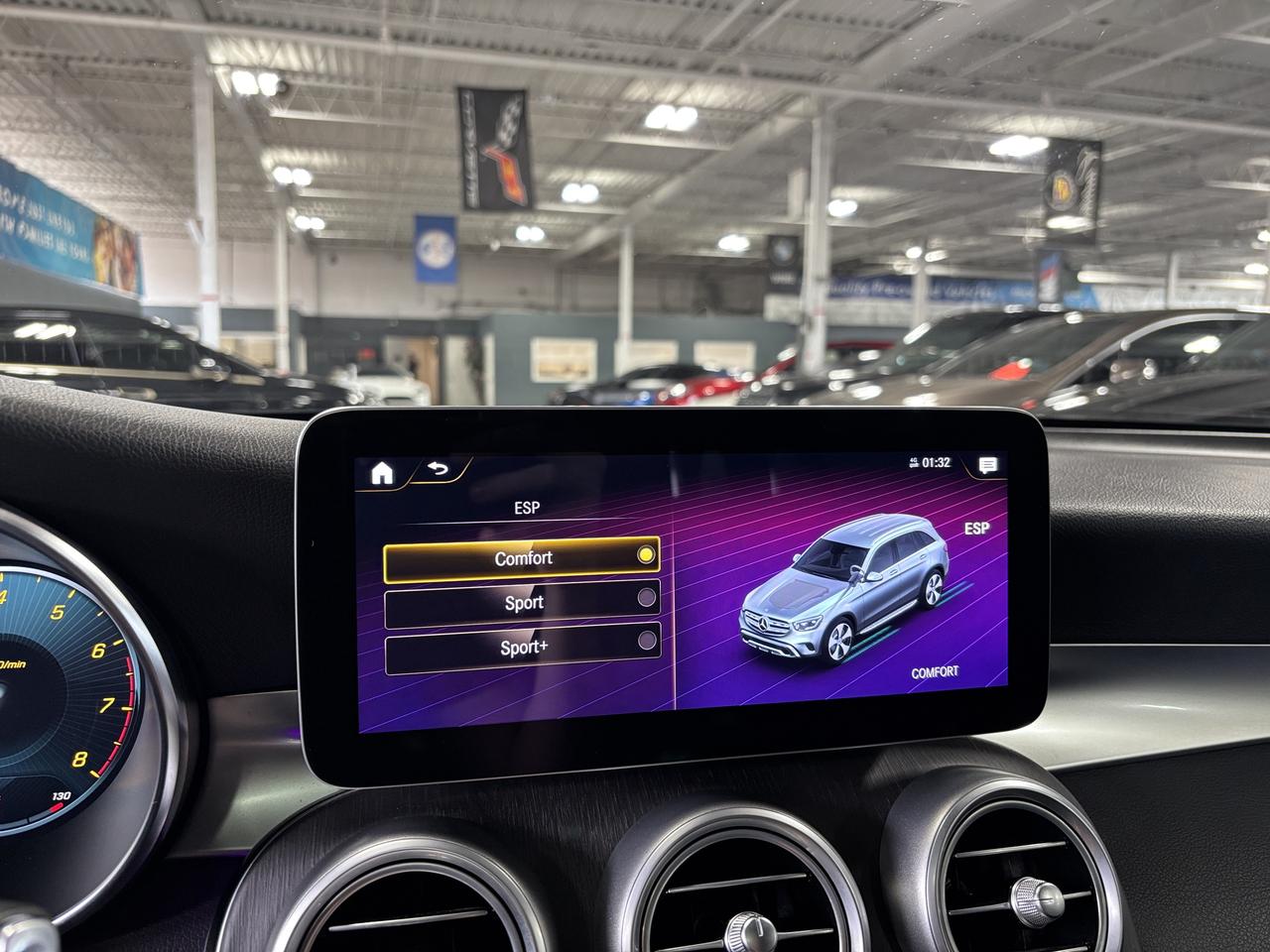 2021 Mercedes-Benz GLC GLC300|4MATIC|AMGPKG|NAV|HEADSUP|AMBIENT|WOOD|360| Photo