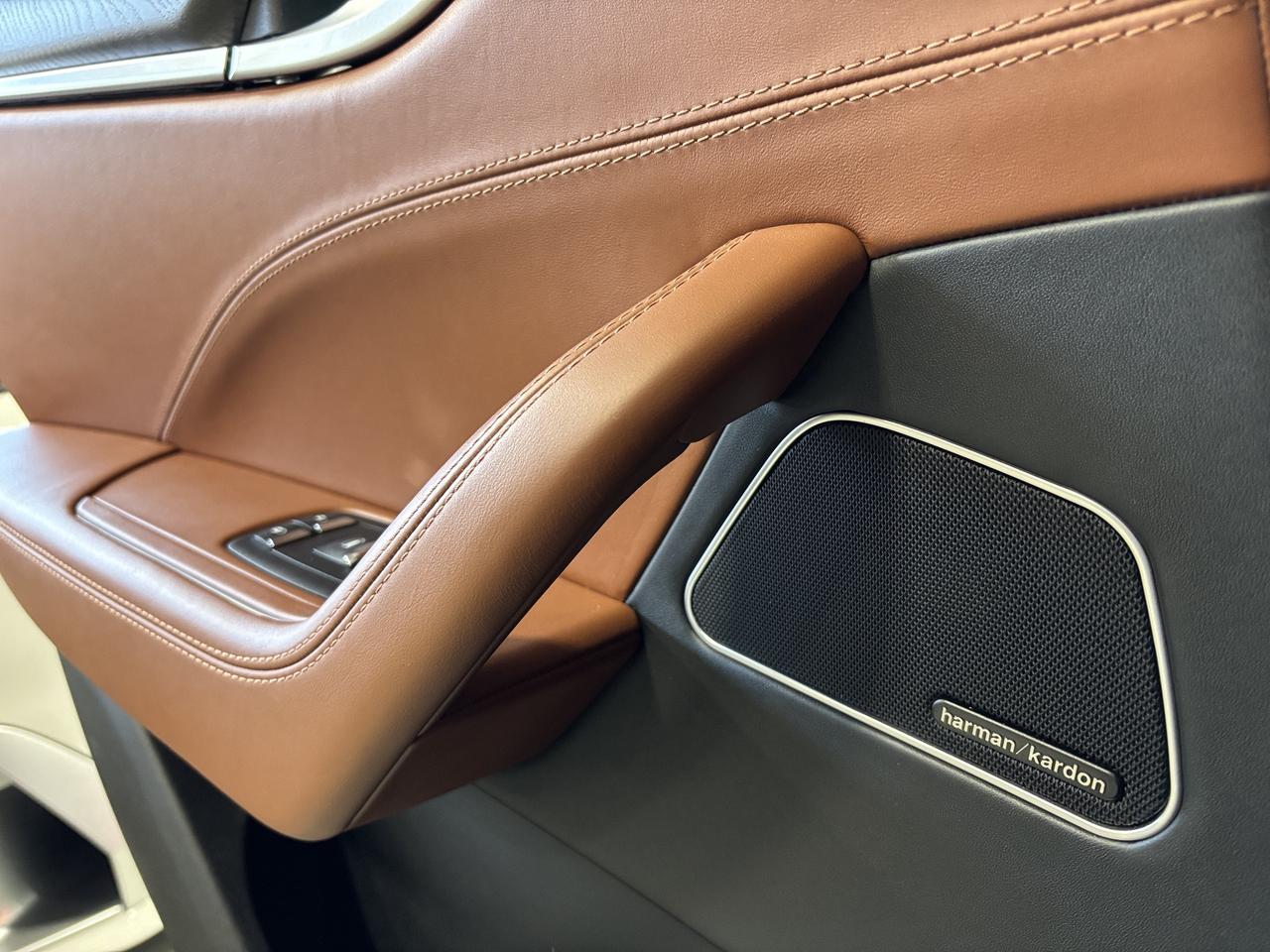 2017 Maserati Levante S AWD|NAV|WOOD|CARAMELSEATS|PANOROOF|360CAM|+++ Photo