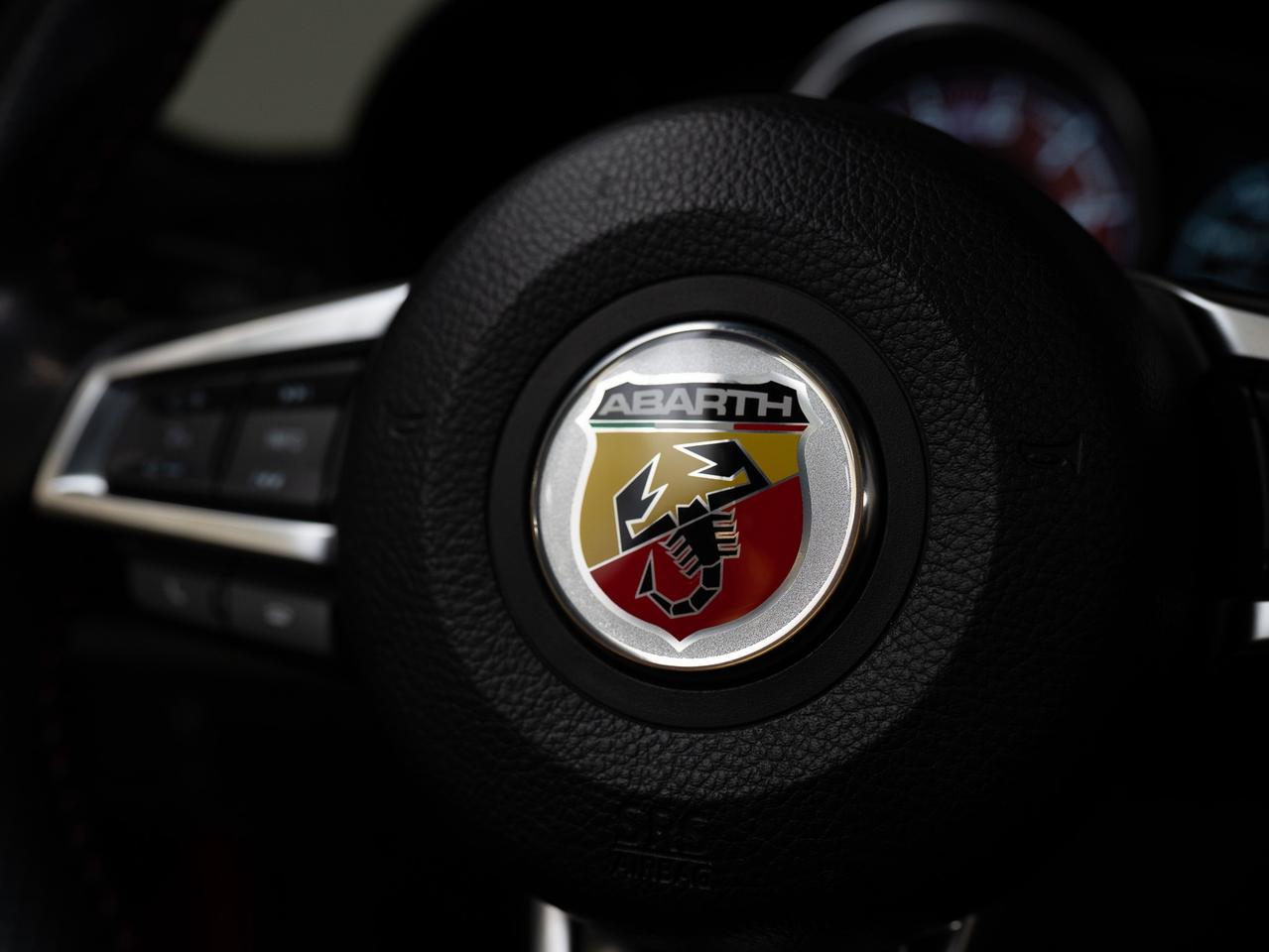 2017 Fiat 124 Spider ABARTH | CONVERTIBLE | NAV Photo