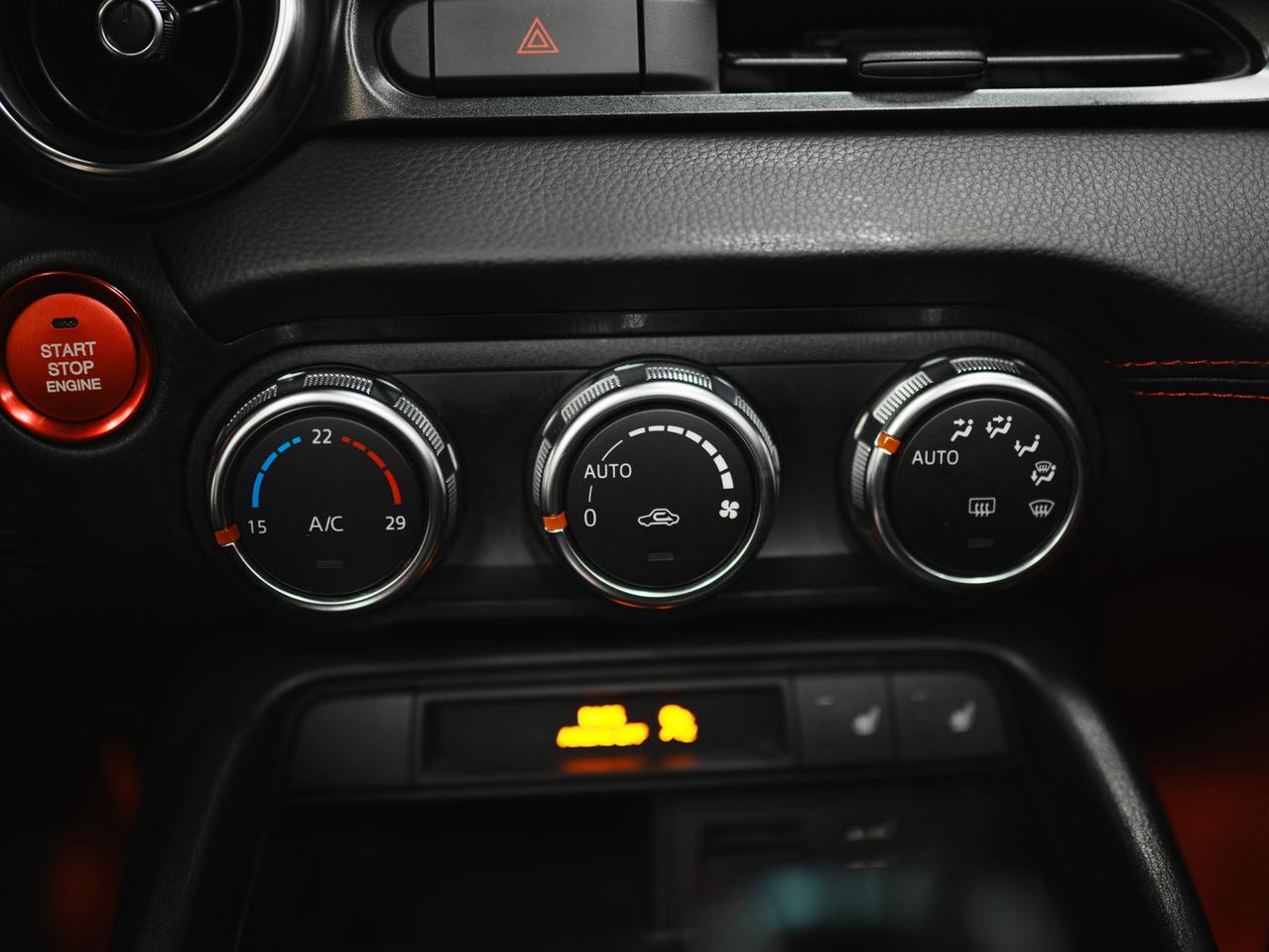 2017 Fiat 124 Spider ABARTH | CONVERTIBLE | NAV Photo