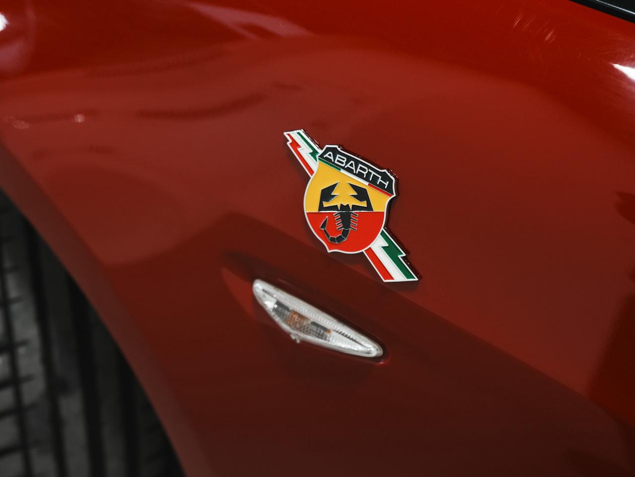 2017 Fiat 124 Spider ABARTH | CONVERTIBLE | NAV Photo