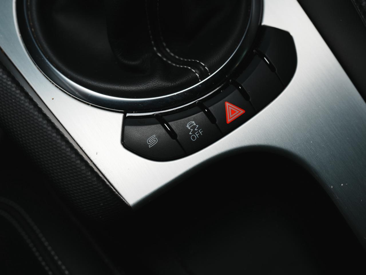 2012 Audi TT RS MANUAL | B&O | NAV | 19 IN Photo