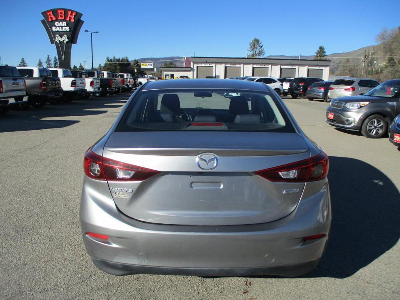 2014 Mazda MAZDA3 GS SkyActiv Sedan - Photo #7