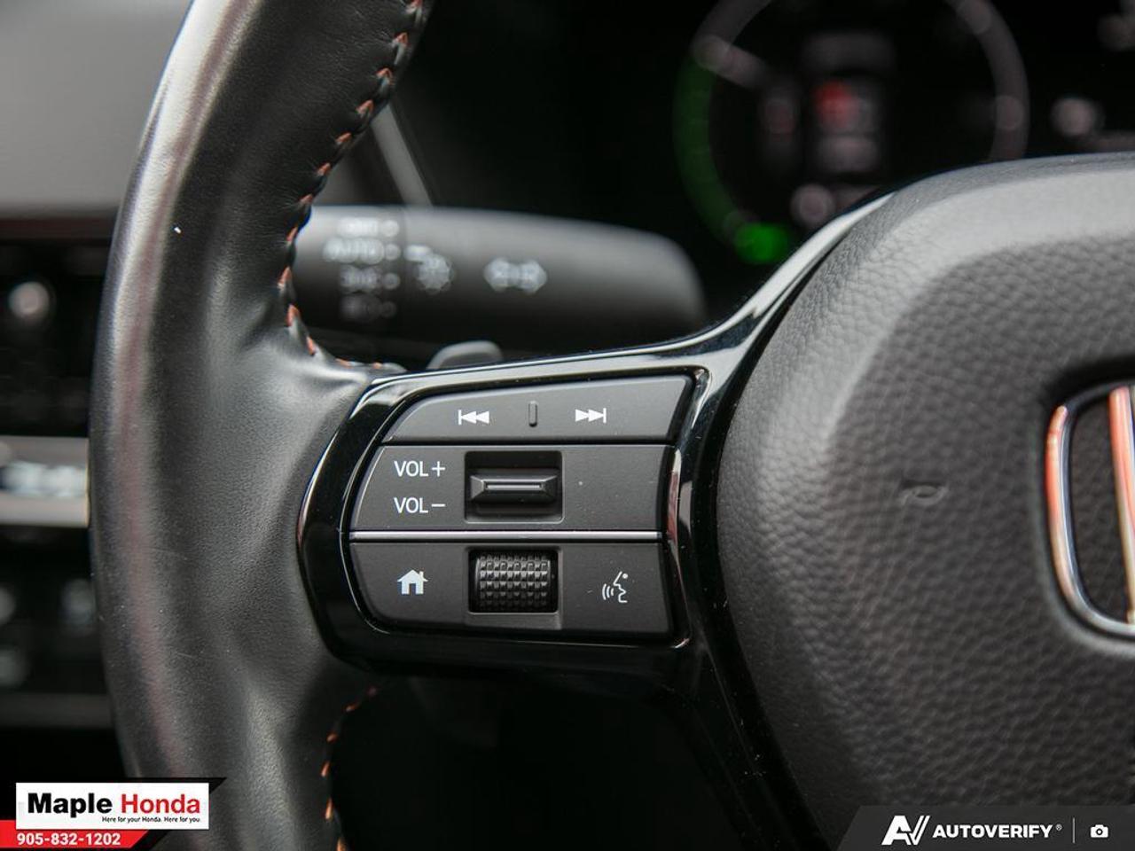 2024 Honda CR-V Hybrid Leather Seats| Navigation| Heated Seats| Sunroof| Photo