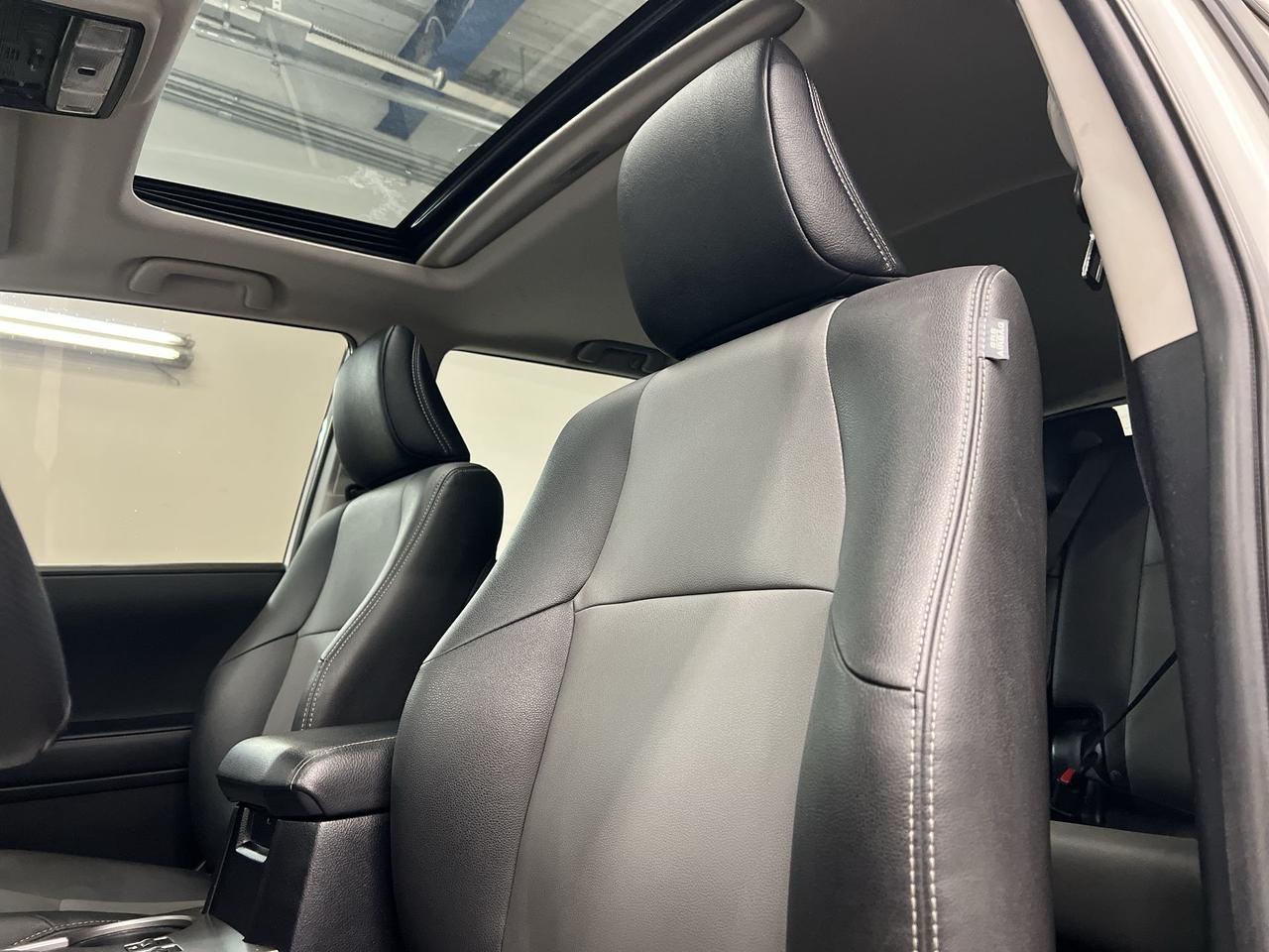 2020 Toyota 4Runner 4X4 | 7-PASS | HTD LEATHER | SUNROOF | CARPLAY Photo