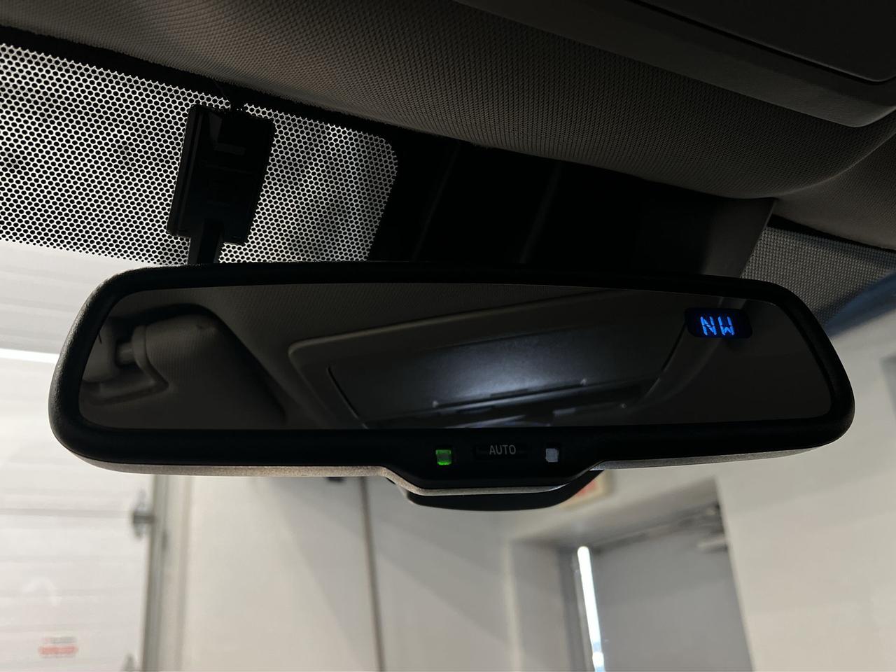 2023 Toyota Tacoma TRAIL 4X4 | DBL CAB |HTD SEATS | CARPLAY | TONNEAU Photo