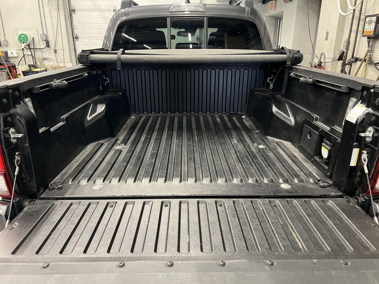 2023 Toyota Tacoma TRAIL 4X4 | DBL CAB |HTD SEATS | CARPLAY | TONNEAU Photo