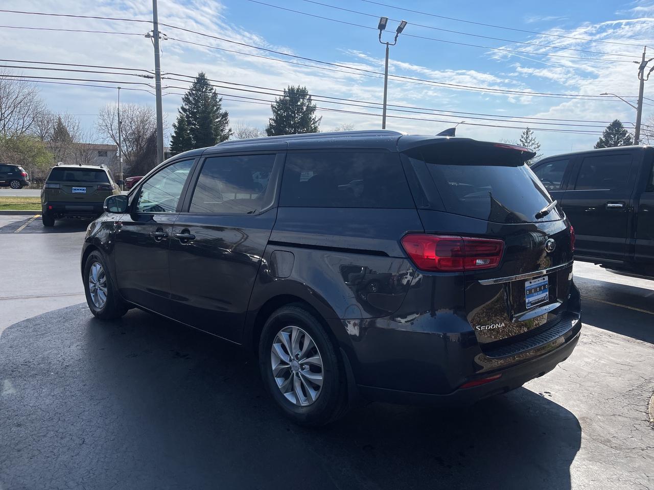 2019 Kia Sedona Plus Photo