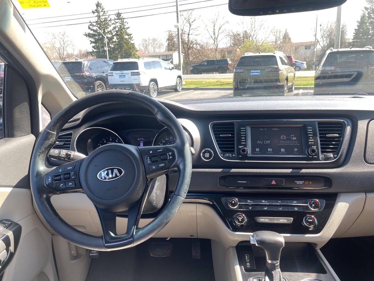 2019 Kia Sedona Plus Photo