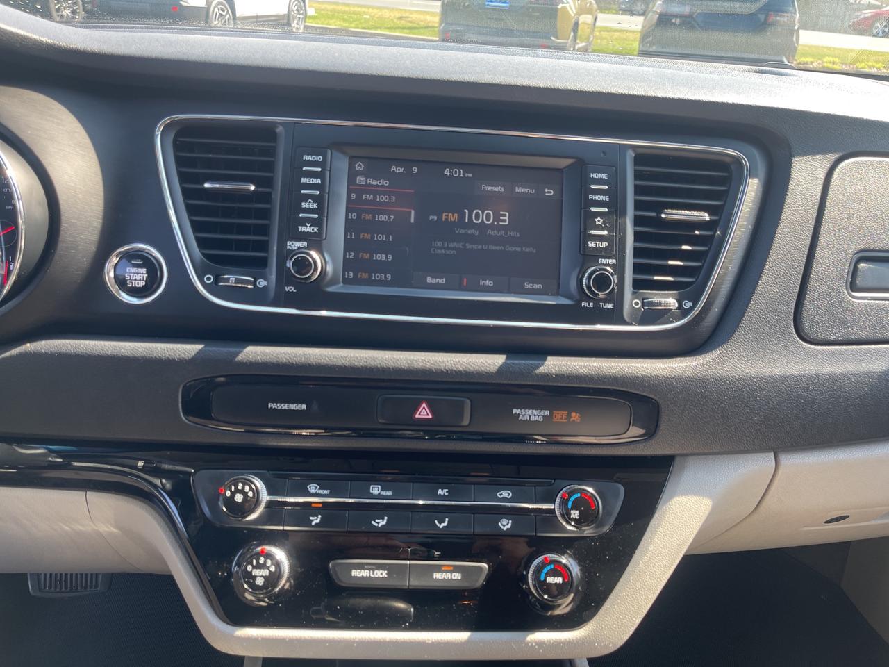 2019 Kia Sedona Plus Photo