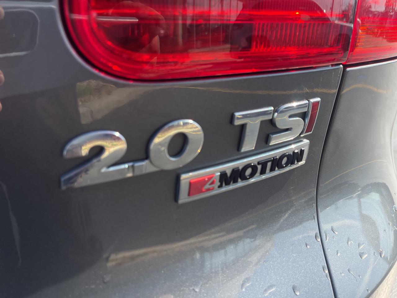 2016 Volkswagen Tiguan AS IS Photo