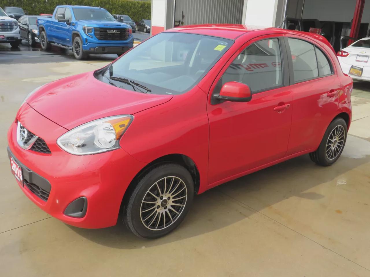 2015 Nissan Micra S Photo
