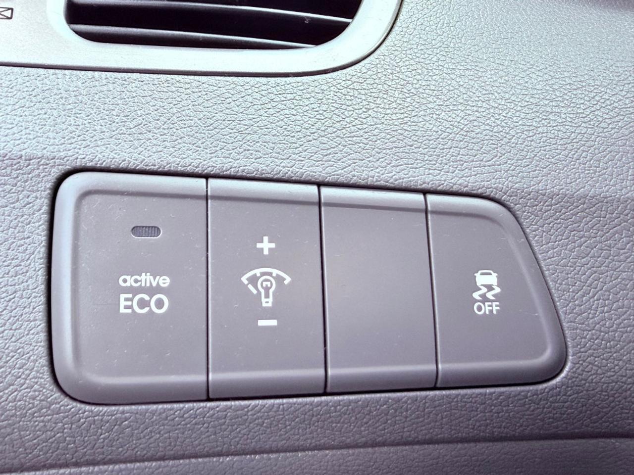 2013 Hyundai Elantra 4dr  Automatic GL *Ltd Avail* Photo