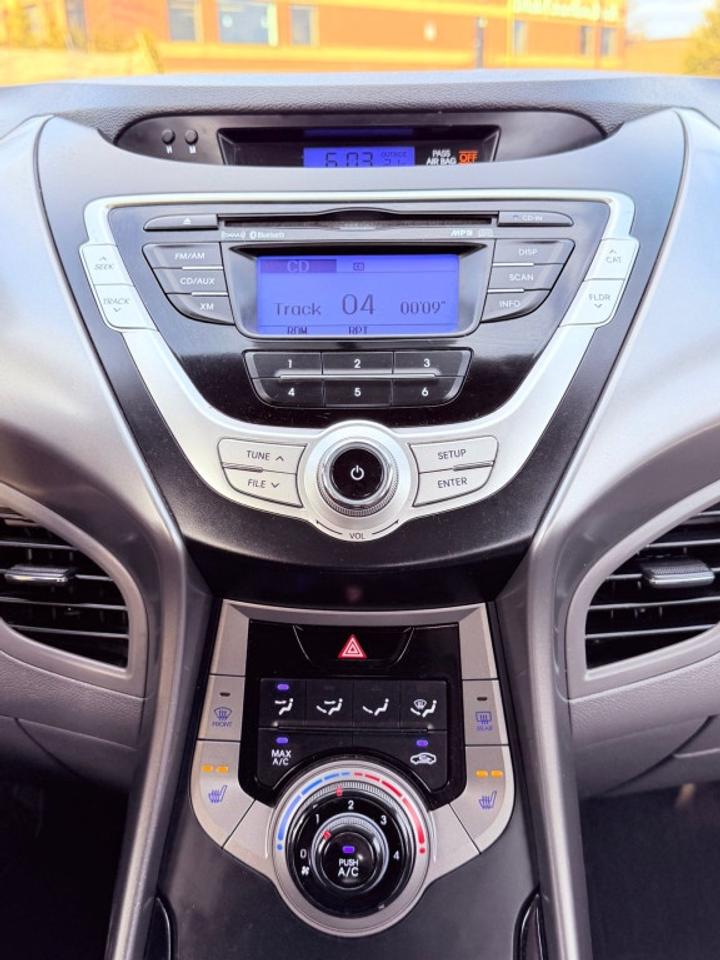 2013 Hyundai Elantra 4dr  Automatic GL *Ltd Avail* Photo