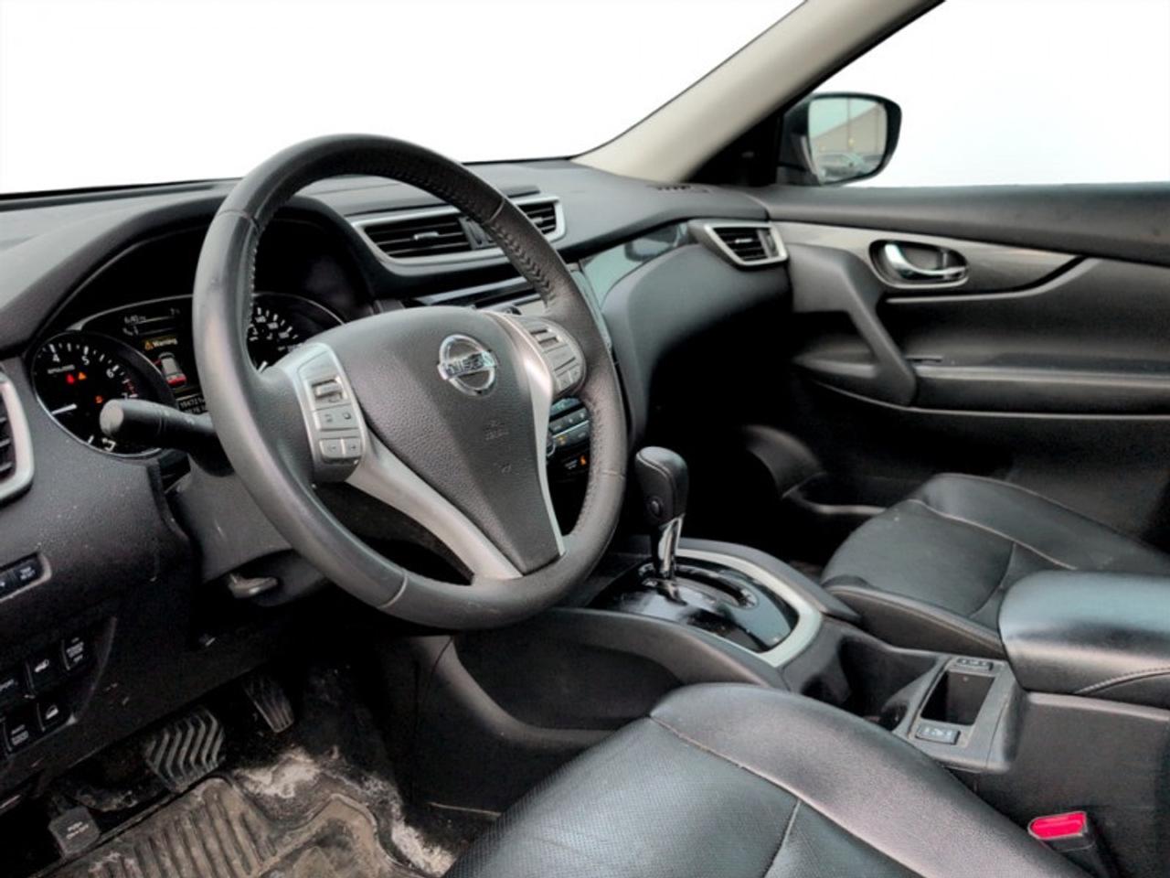 2016 Nissan Rogue SL Photo