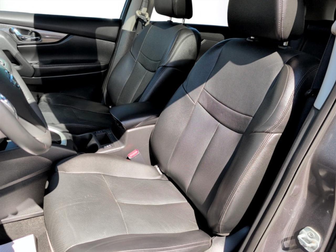 2016 Nissan Rogue SL  **PREMIUM PACKAGE** Photo