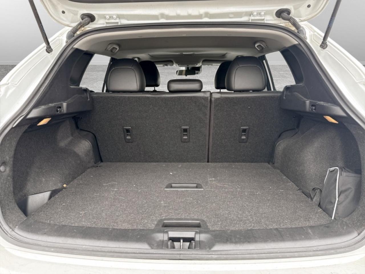 2020 Nissan Qashqai AWD SL  **LOW KMS - CLEAN CARFAX** Photo