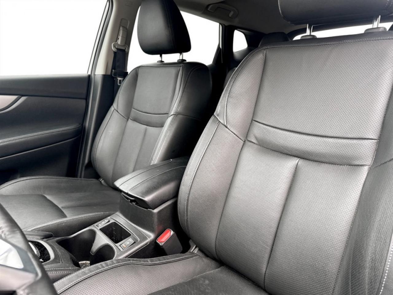 2020 Nissan Qashqai AWD SL  **LOW KMS - CLEAN CARFAX** Photo