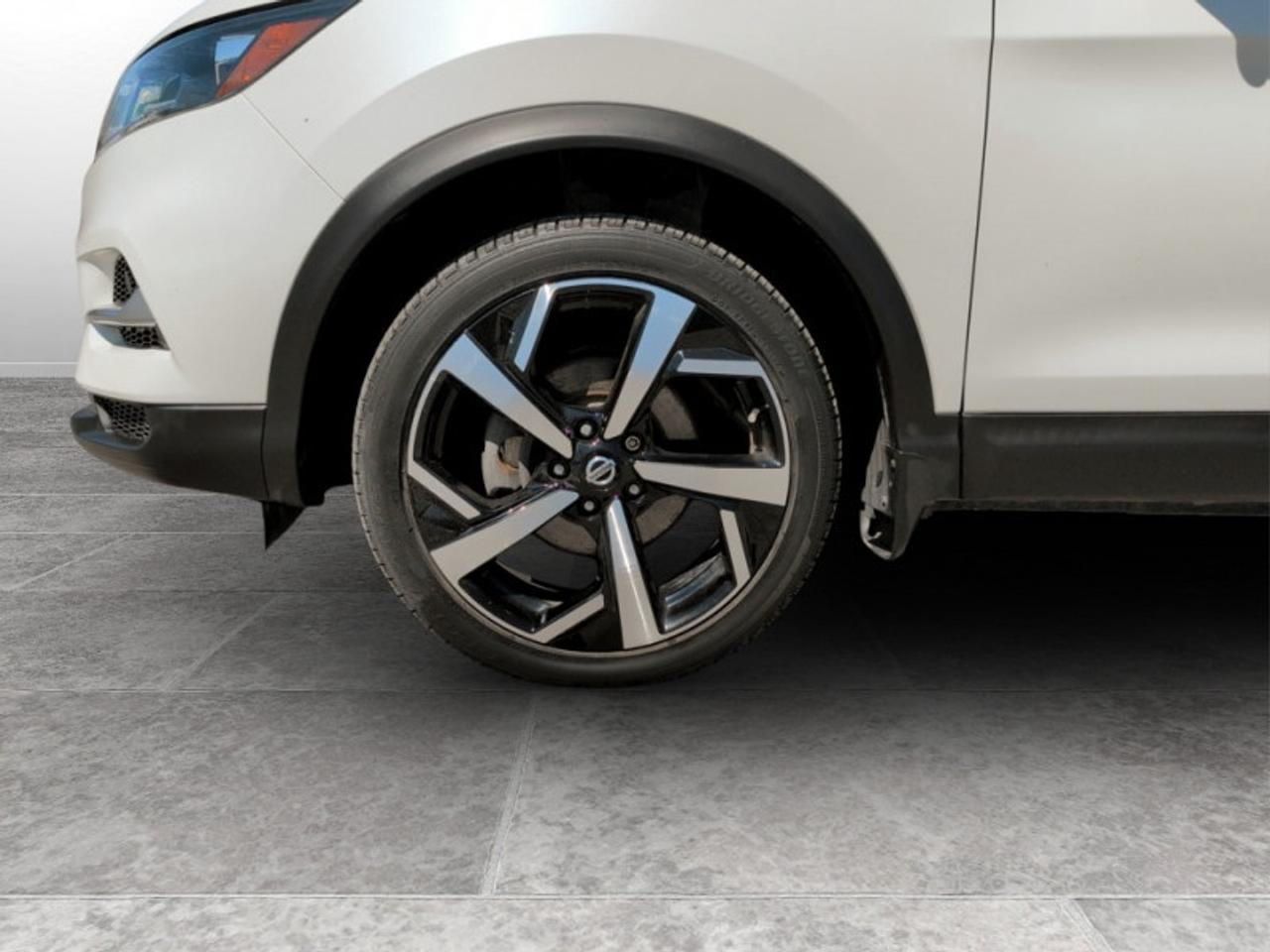 2020 Nissan Qashqai AWD SL  **LOW KMS - CLEAN CARFAX** Photo
