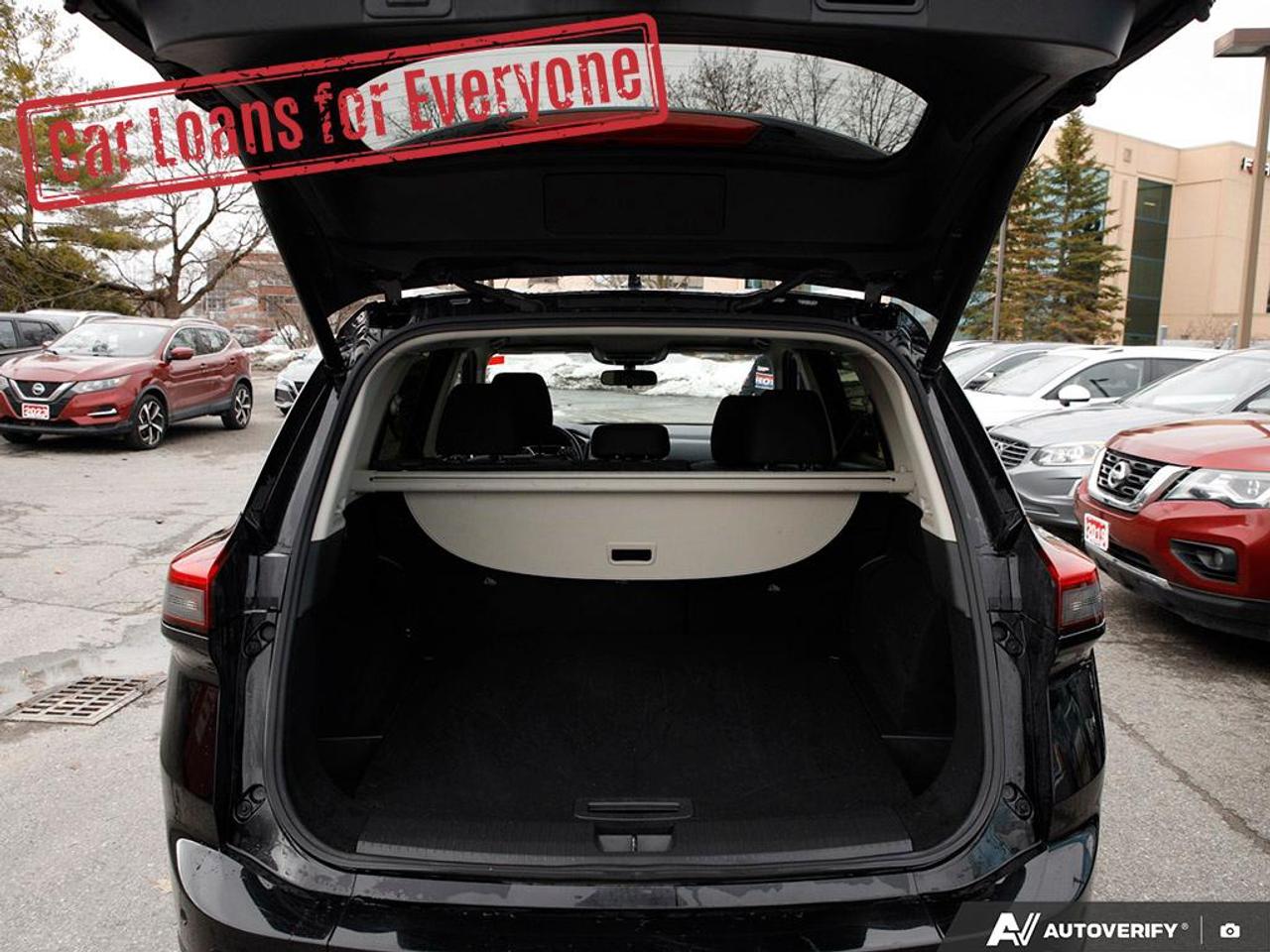 2025 Nissan Rogue SV MOONROOF
