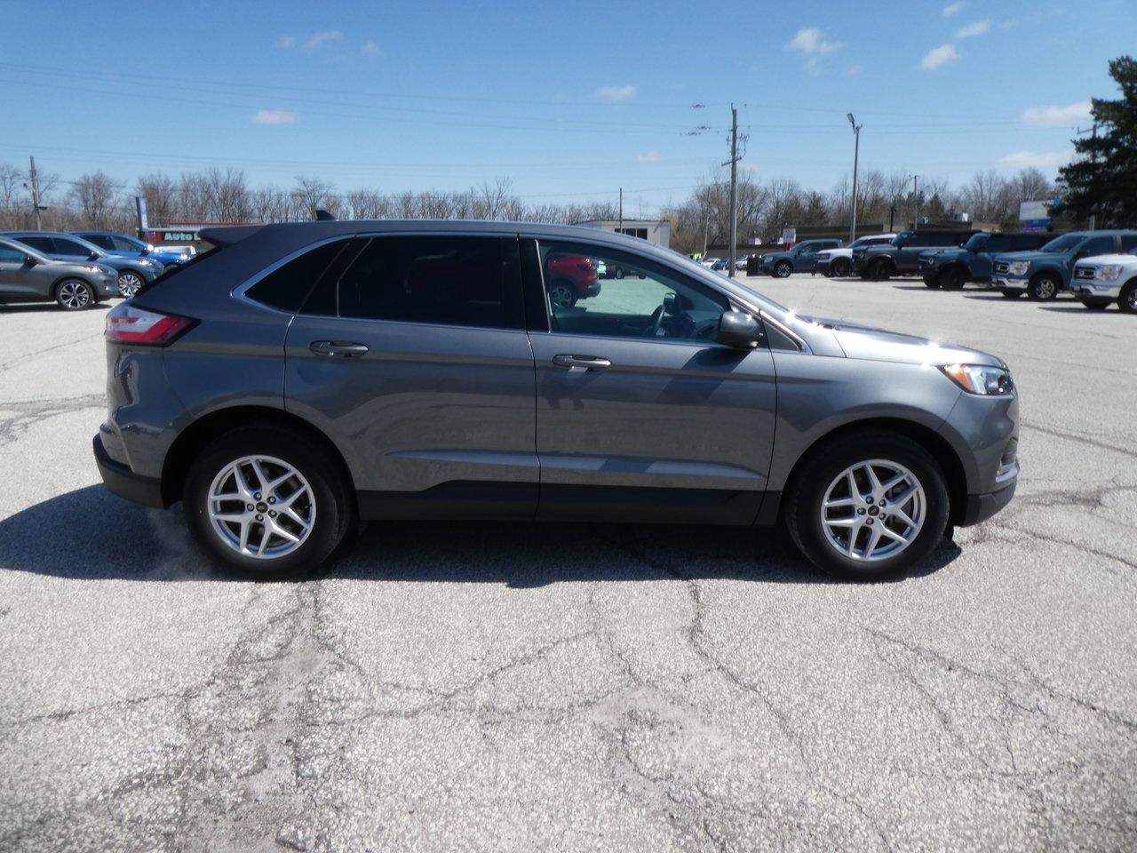 2024 Ford Edge SEL | Heated Seats | Backup Cam | Nav | Photo