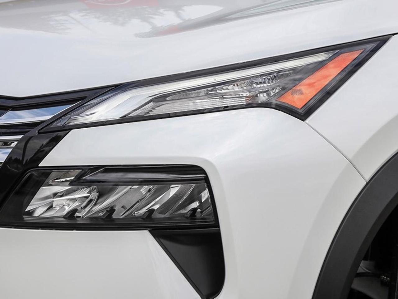 2026 Nissan Rogue SV Moonroof  - Sunroof -  Power Liftgate Photo