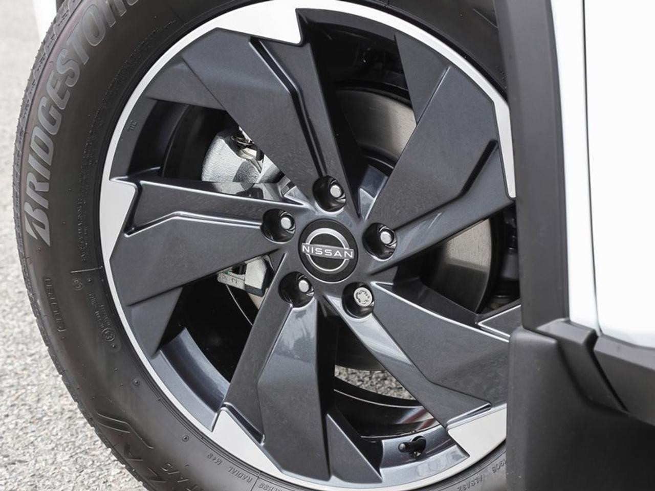 2026 Nissan Rogue SV Moonroof  - Sunroof -  Power Liftgate Photo