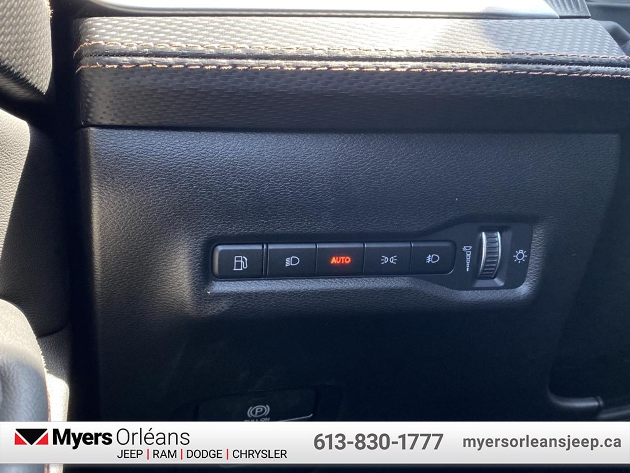 2026 Jeep Cherokee Overland  - $174.79 /Wk Photo