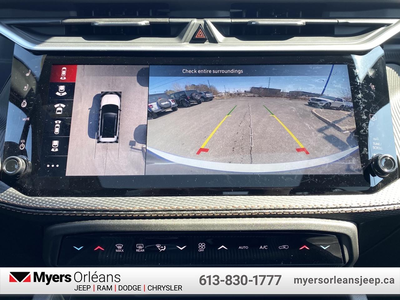 2026 Jeep Cherokee Overland  - $174.79 /Wk Photo