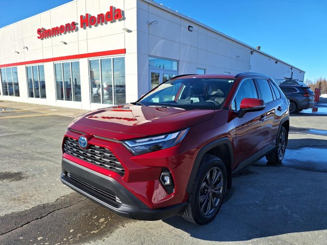 Small SUV 4WD, Hybrid XLE AWD, 1-Speed CVT w/OD, Gas/Electric I-4 2.5 L/152