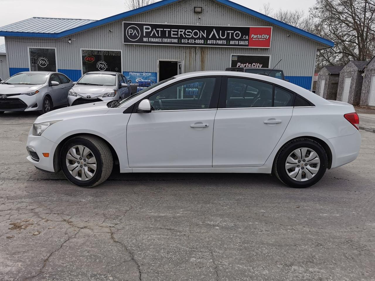2016 Chevrolet Cruze Limited 1LT Photo