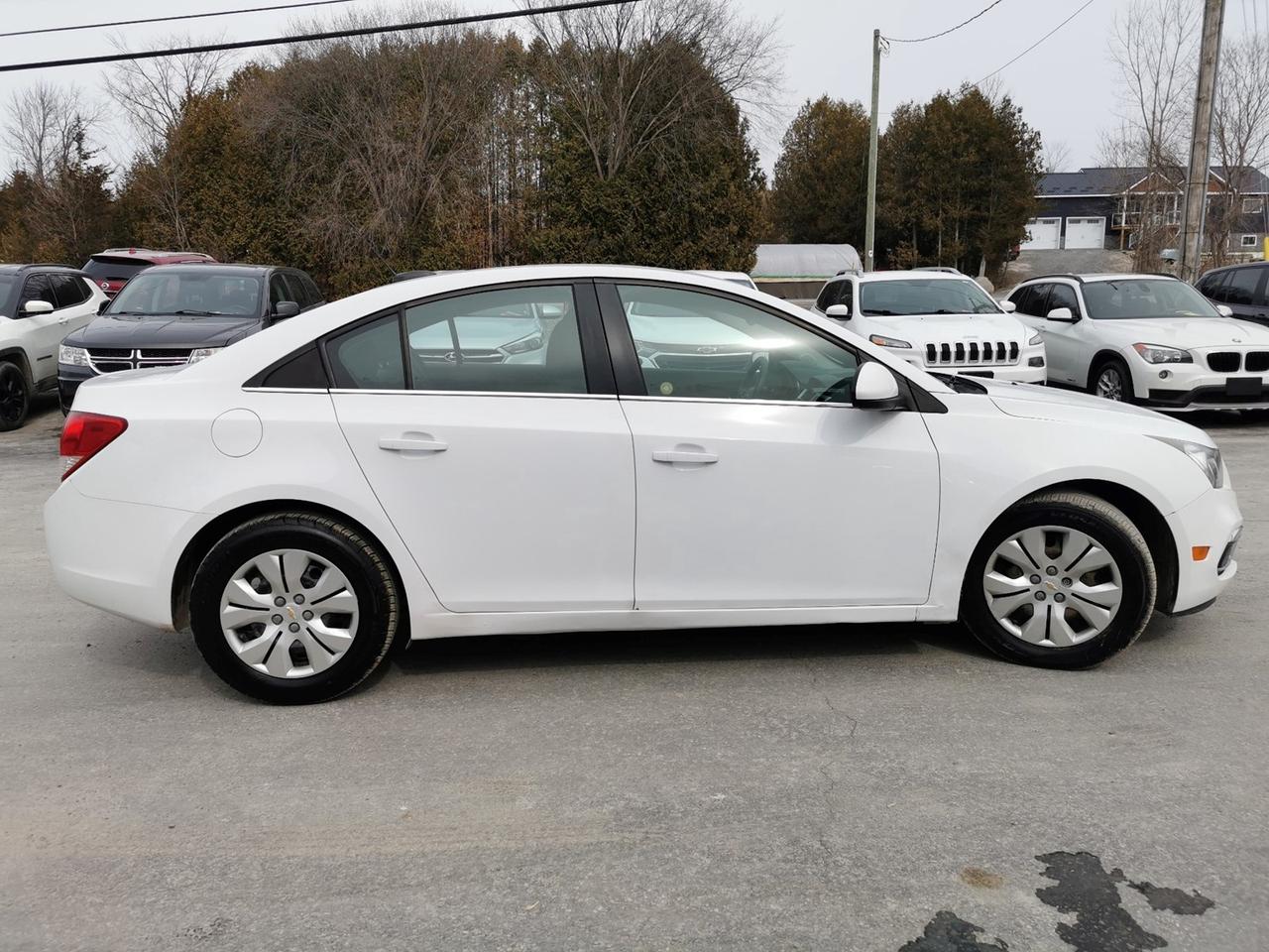 2016 Chevrolet Cruze Limited 1LT Photo