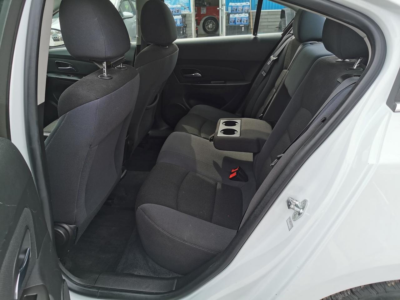 2016 Chevrolet Cruze Limited 1LT Photo