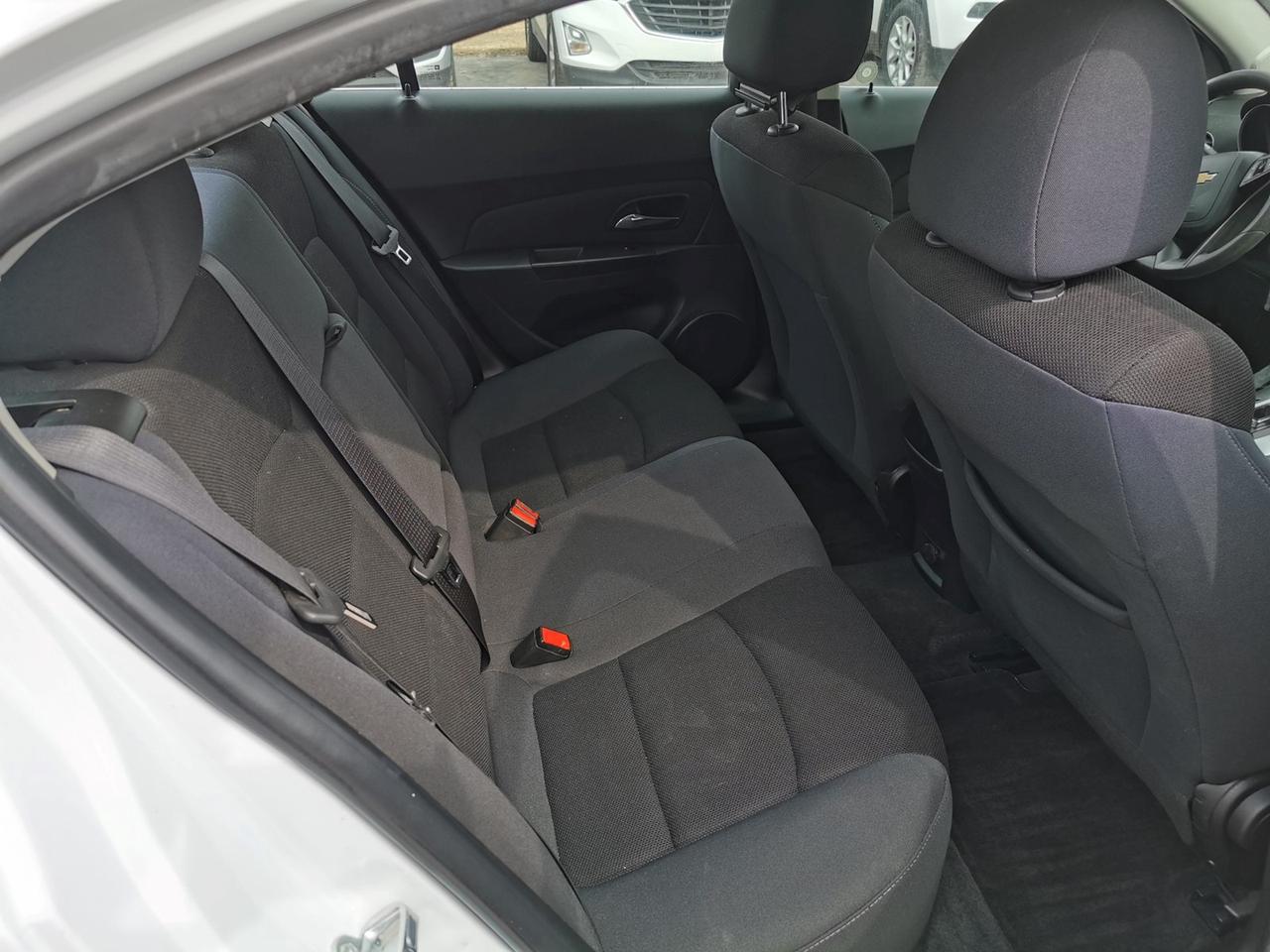 2016 Chevrolet Cruze Limited 1LT Photo