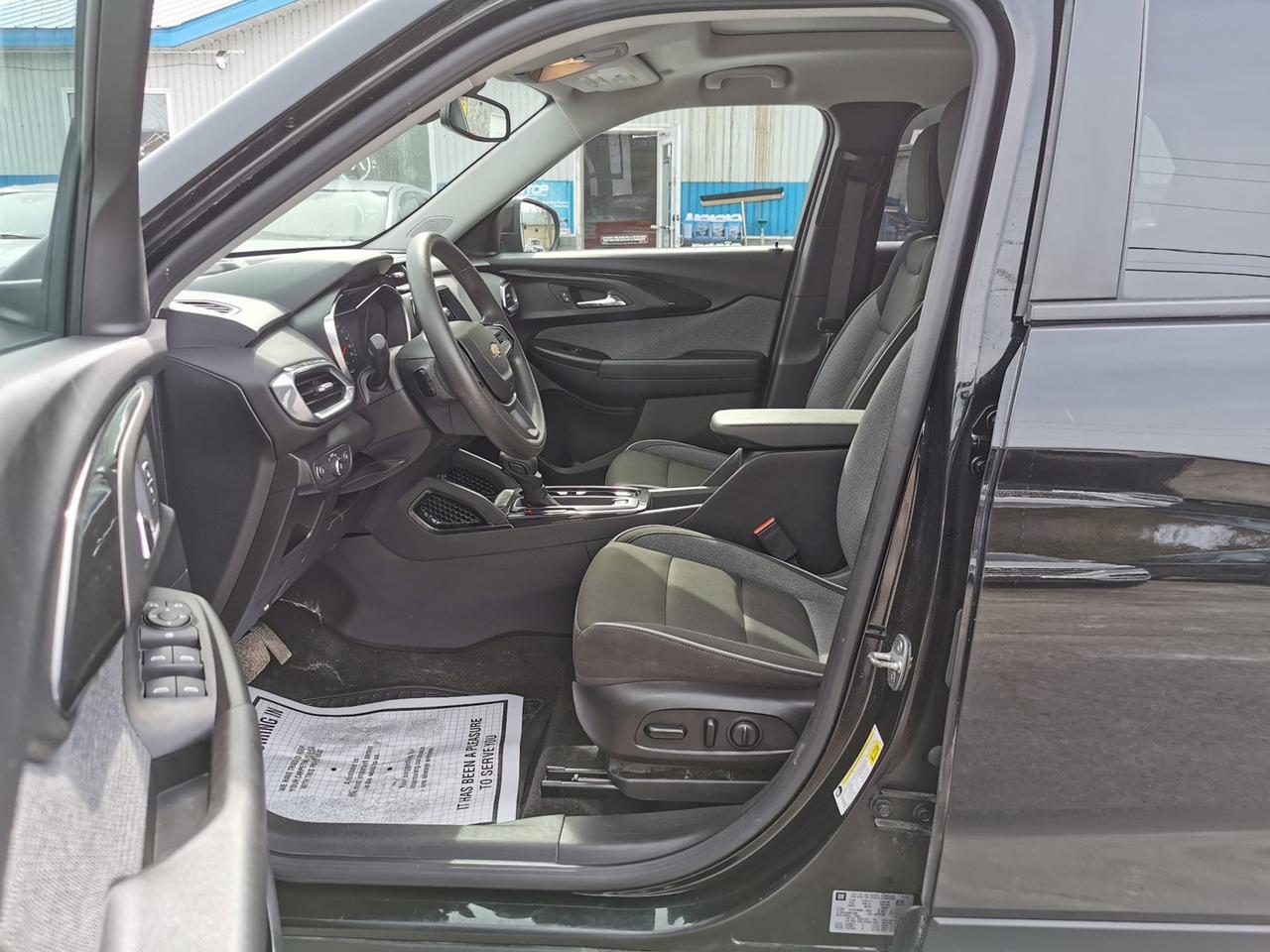 2021 Chevrolet TrailBlazer LT Photo